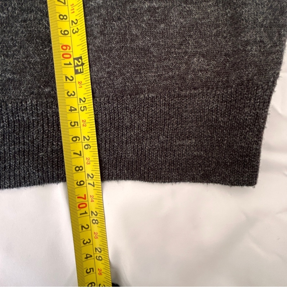 Scala Milano women’s Large Wool Blend Sweater Crew Neck Charcoal Layering - Picture 7 of 8